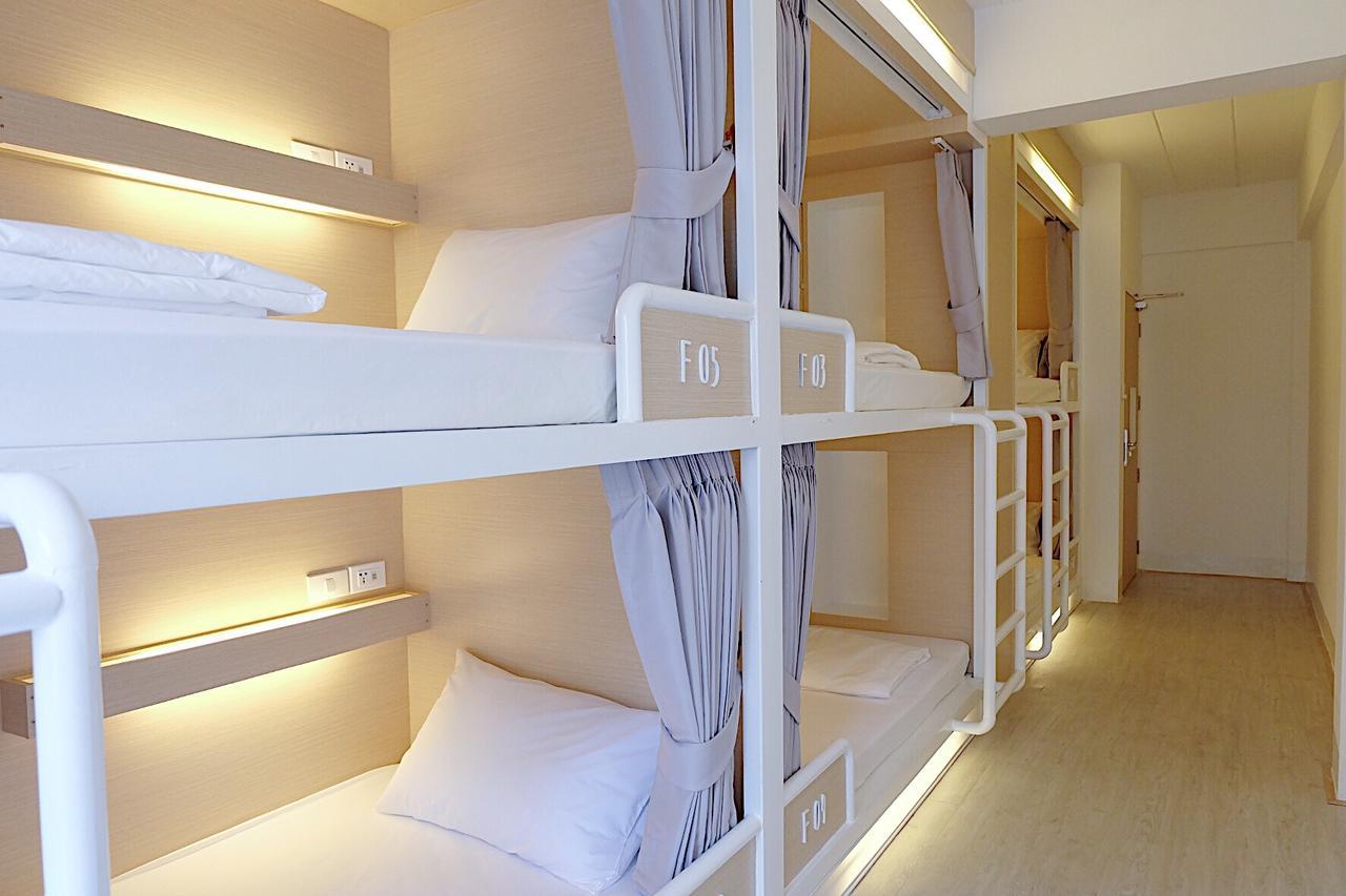 About A Bed Hostel Chiangmai Chiang Mai Exterior foto